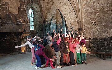 Restitution Dansong Ensemble dans la salle au Duc